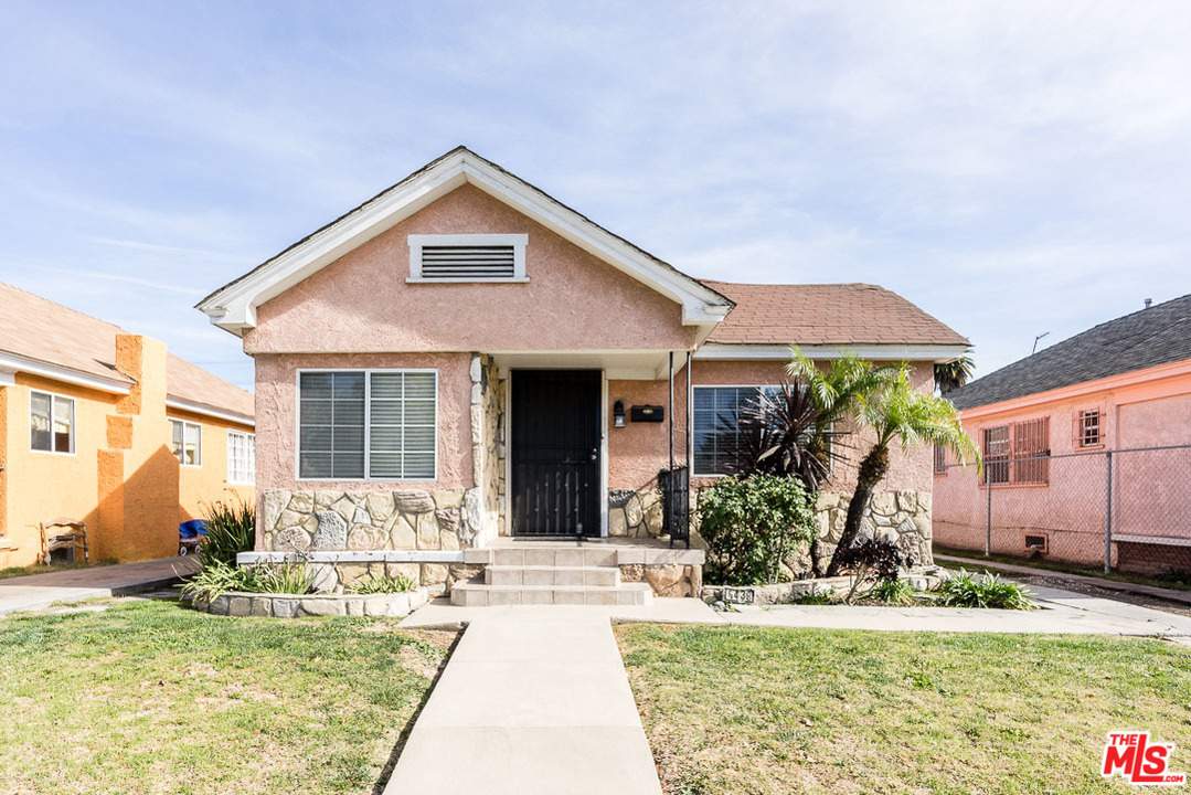 SOLD: 5438 5th Ave in Park Hills Heights
