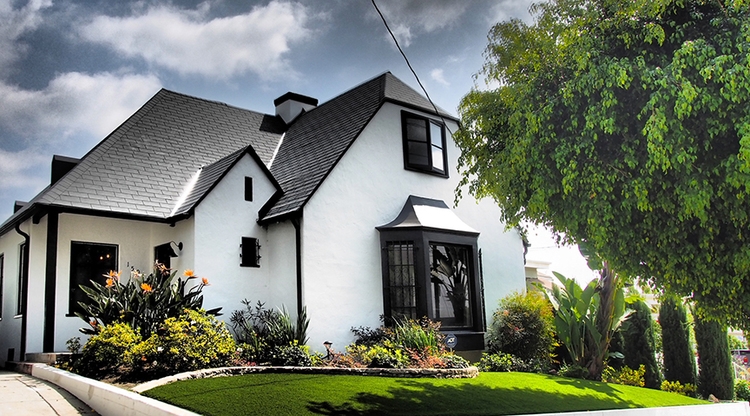 SOLD: 1504 Angelus Ave in Silver Lake