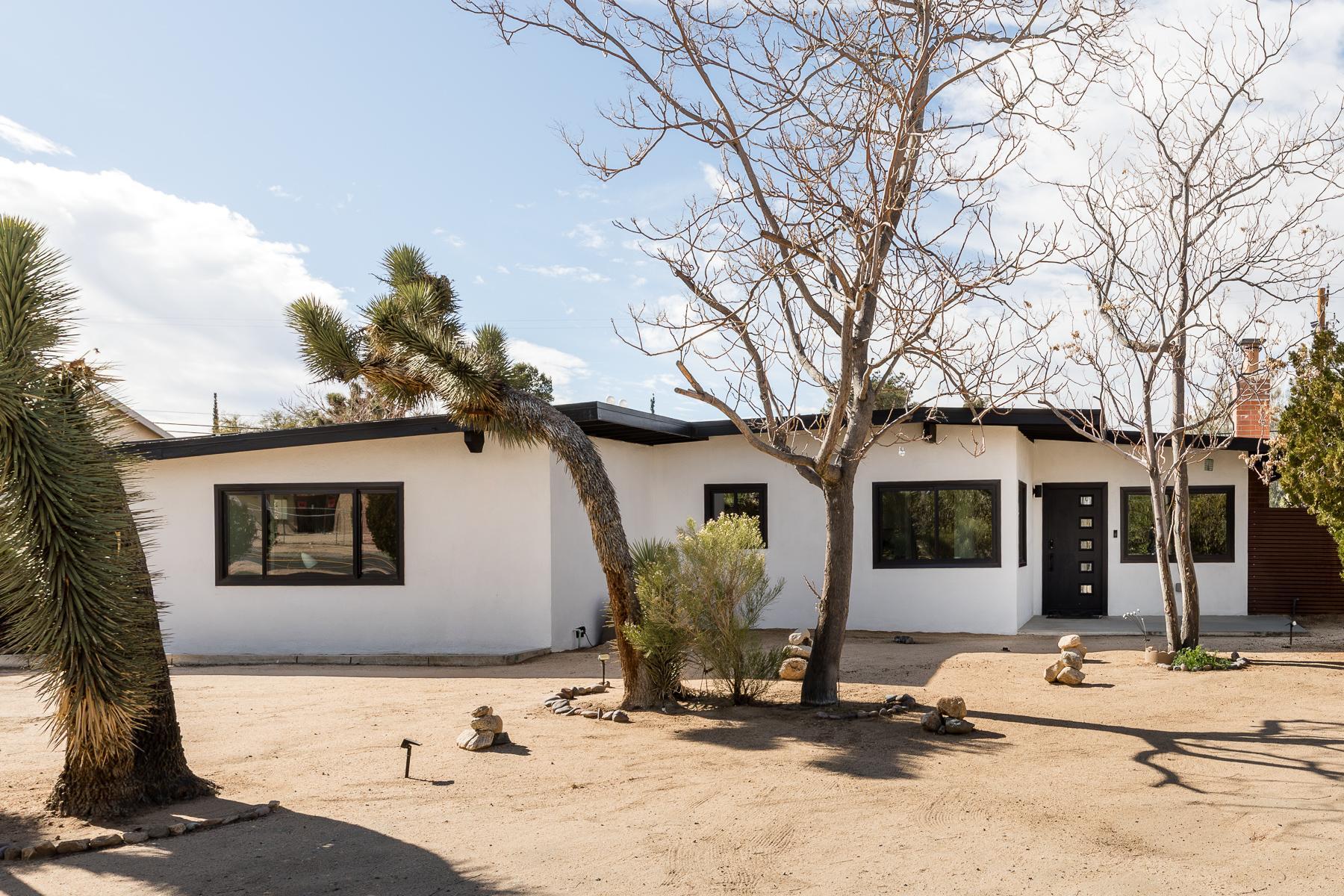 7422 Joshua Ln