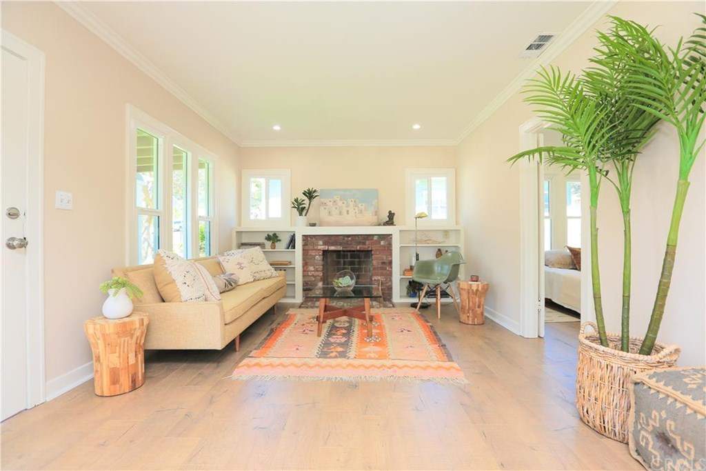 SOLD: 5270 Loleta Ave, Eagle Rock