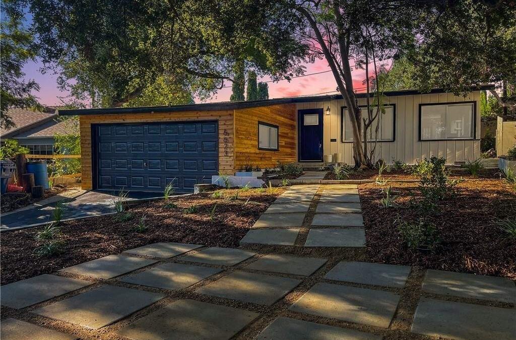 SOLD: 6623 Haywood St in Tujunga