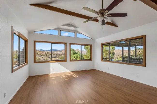 55215 Mountain View Dr