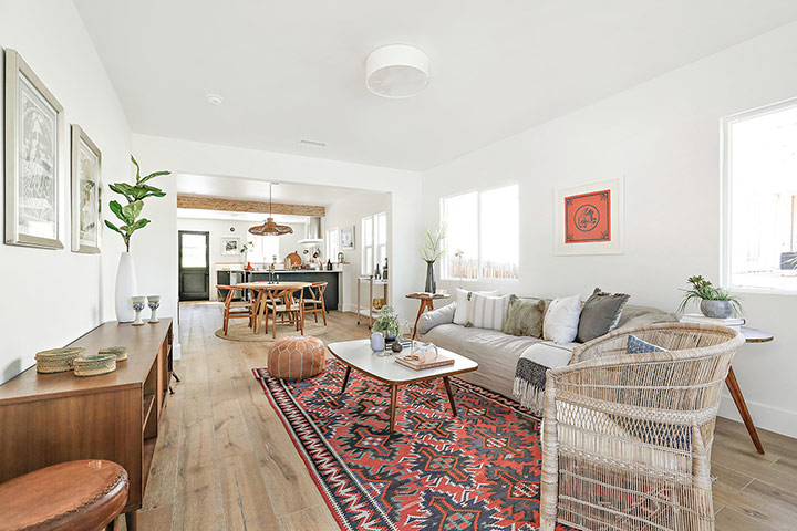 SOLD: 552 Redfield Ave in Highland Park